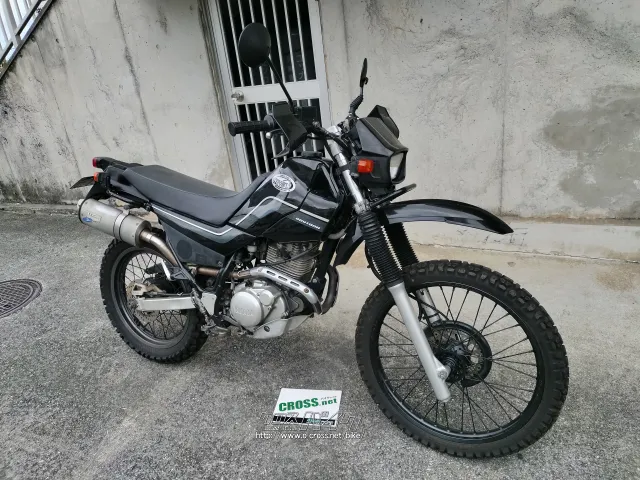 ヤマハ セロー225 WE・2004(H16)初度登録(届出)年・ブラック・225cc