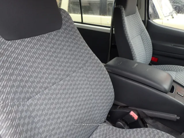 トヨタ ハイエース