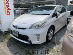 トヨタ プリウス