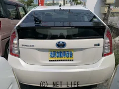 トヨタ プリウス