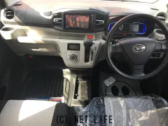 ダイハツ ミライース