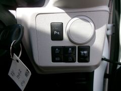 ダイハツ ミライース