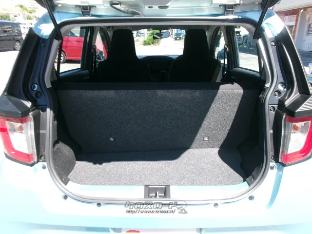 ダイハツ ミライース