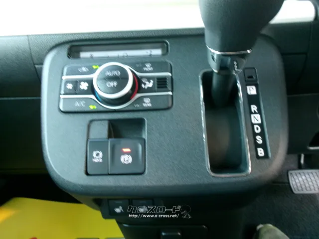 ダイハツ ムーヴキャンバス