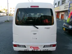 ダイハツ ハイゼットカーゴ