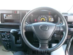 ダイハツ ハイゼットカーゴ