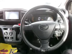 ダイハツ ミライース