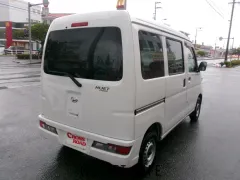 ダイハツ ハイゼットカーゴ