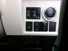 ダイハツ ムーヴキャンバス