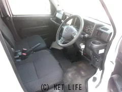 ダイハツ ハイゼットカーゴ