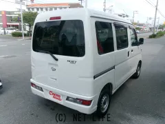 ダイハツ ハイゼットカーゴ