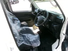 ダイハツ ハイゼットカーゴ
