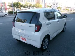 ダイハツ ミライース