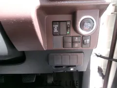 ダイハツ トール