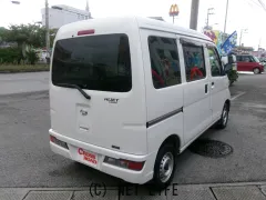 ダイハツ ハイゼットカーゴ