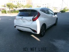 トヨタ アクア
