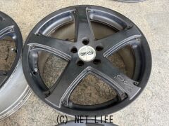 ホイール・18インチ中古OZレーシングキャニオンアルミ4本