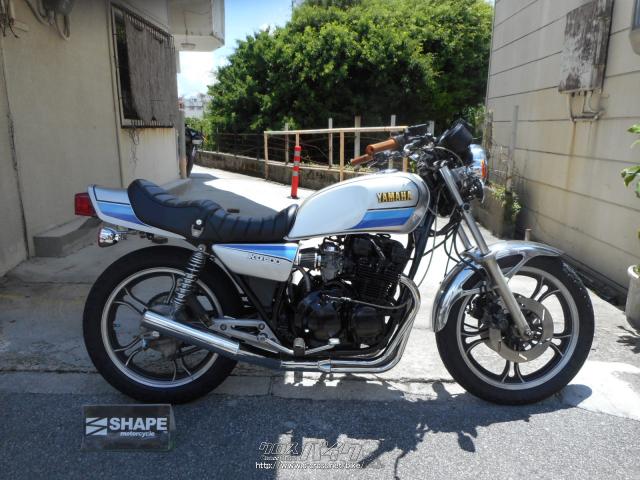 ヤマハ XJ400・1982(S57)初度登録(届出)年・銀/青・400cc・(有