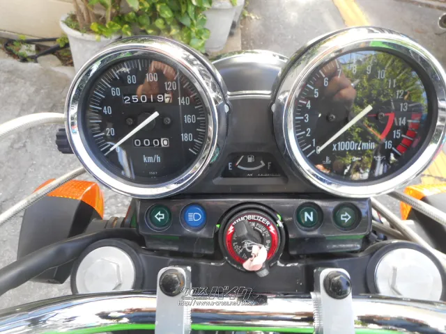 カワサキ ZRX 400・2005(H17)初度登録(届出)年・グリーン・400cc・(有