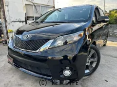 米国トヨタ シエナ