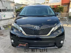 米国トヨタ シエナ