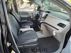 米国トヨタ シエナ