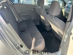 ダイハツ ミライース