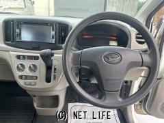 ダイハツ ミライース