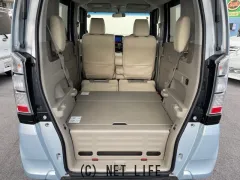 ホンダ N-BOX+