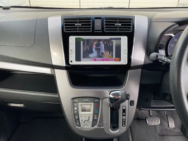 ダイハツ ムーヴ