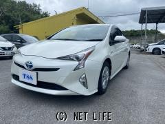 トヨタ プリウス