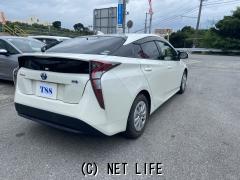 トヨタ プリウス