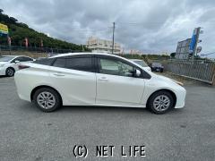 トヨタ プリウス