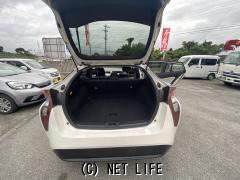 トヨタ プリウス