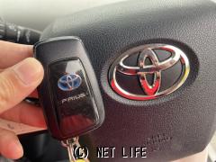 トヨタ プリウス