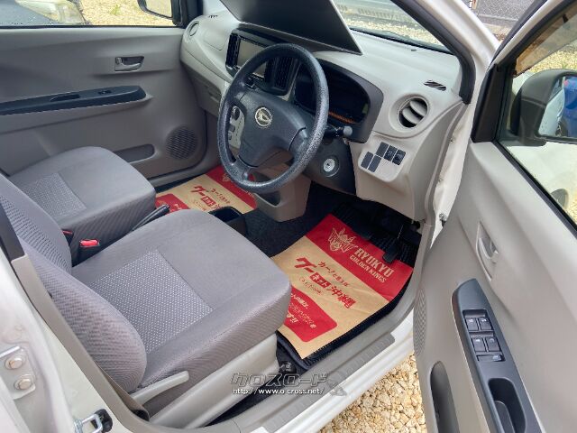 ダイハツ ミライース