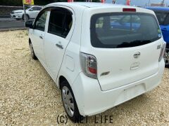 ダイハツ ミライース