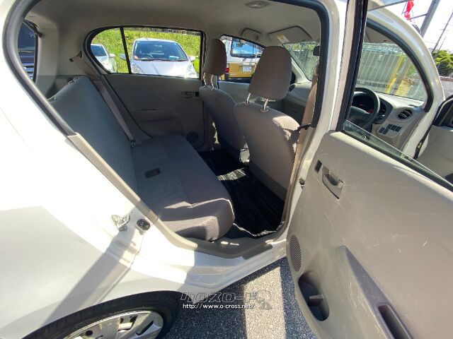 ダイハツ ミライース