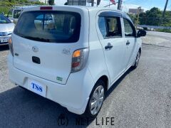 ダイハツ ミライース