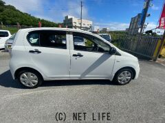 ダイハツ ミライース