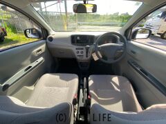 ダイハツ ミライース