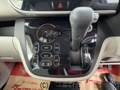 三菱 eKスペース