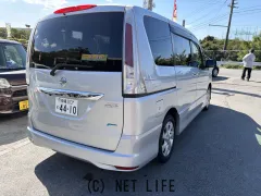 日産 セレナ
