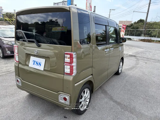 トヨタ ピクシスメガ