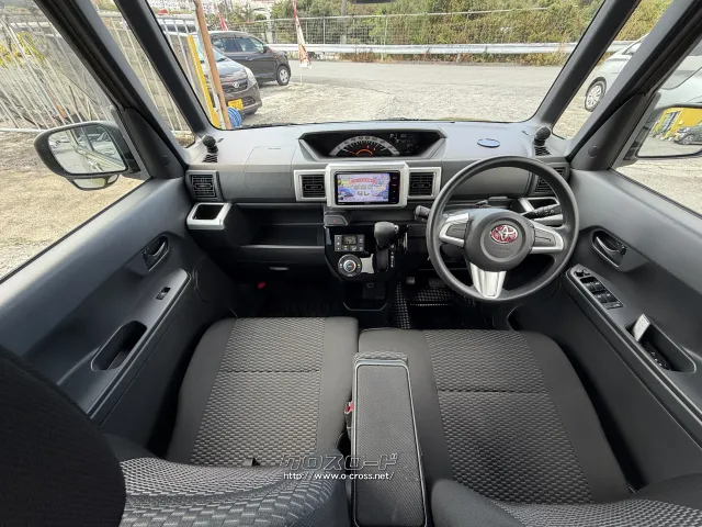 トヨタ ピクシスメガ