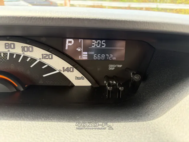 トヨタ ピクシスメガ