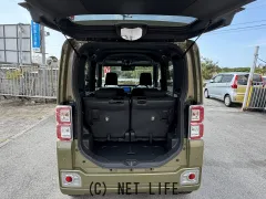 トヨタ ピクシスメガ