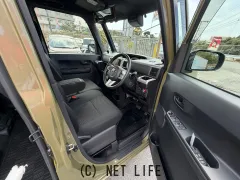 トヨタ ピクシスメガ