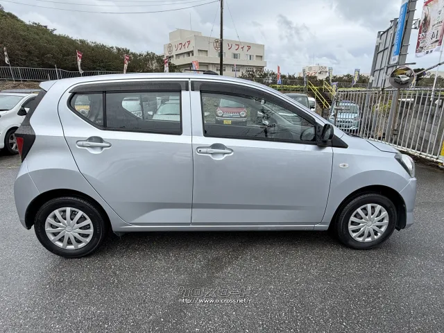 ダイハツ ミライース