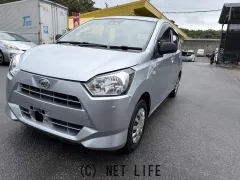 ダイハツ ミライース